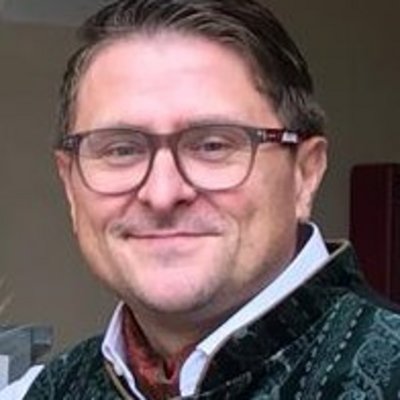 Dr. Markus Lang